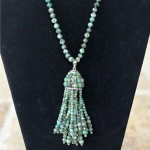 Elegant Kendra Scott Green Beaded Necklace